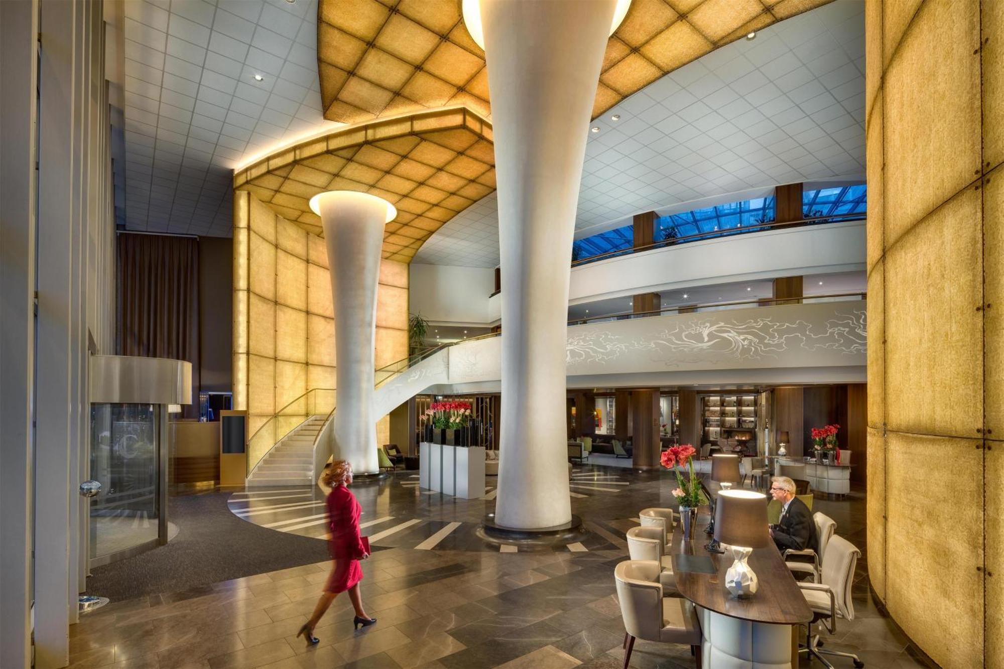 מלון Kempinski Corvinus בודפשט