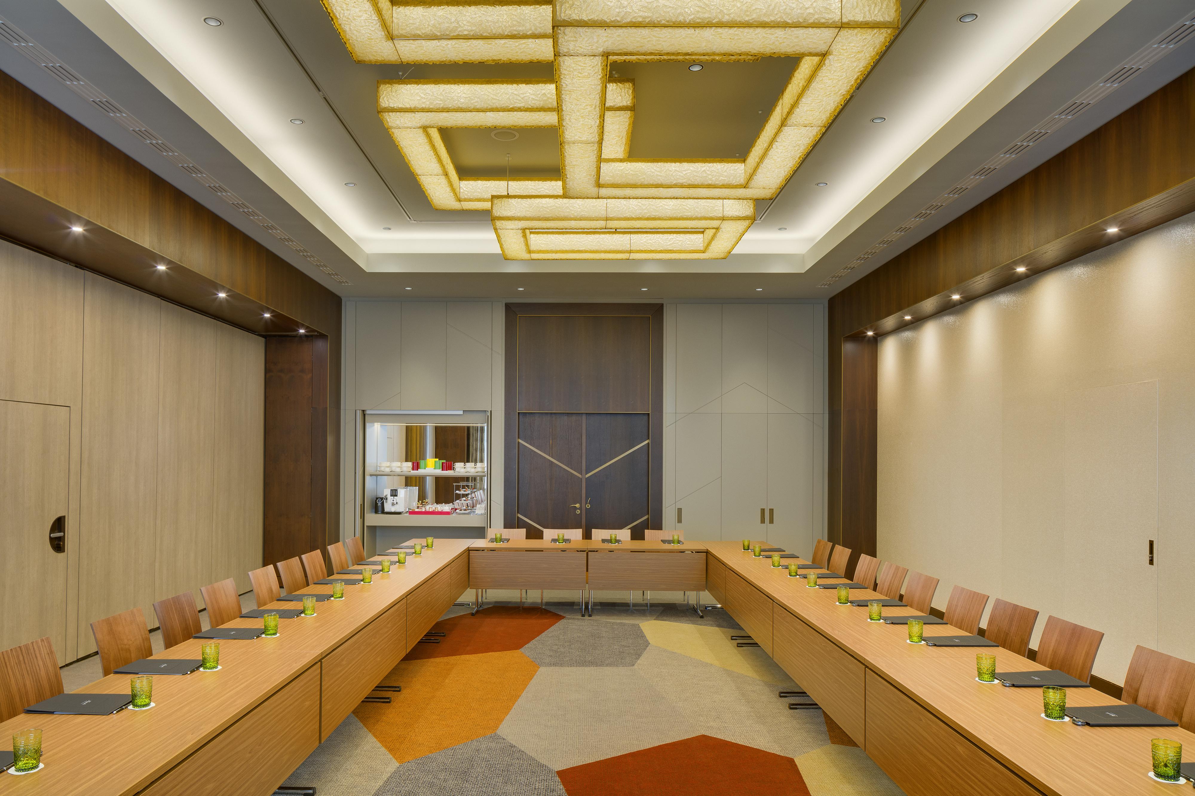 Kempinski Corvinus Szálloda 5*