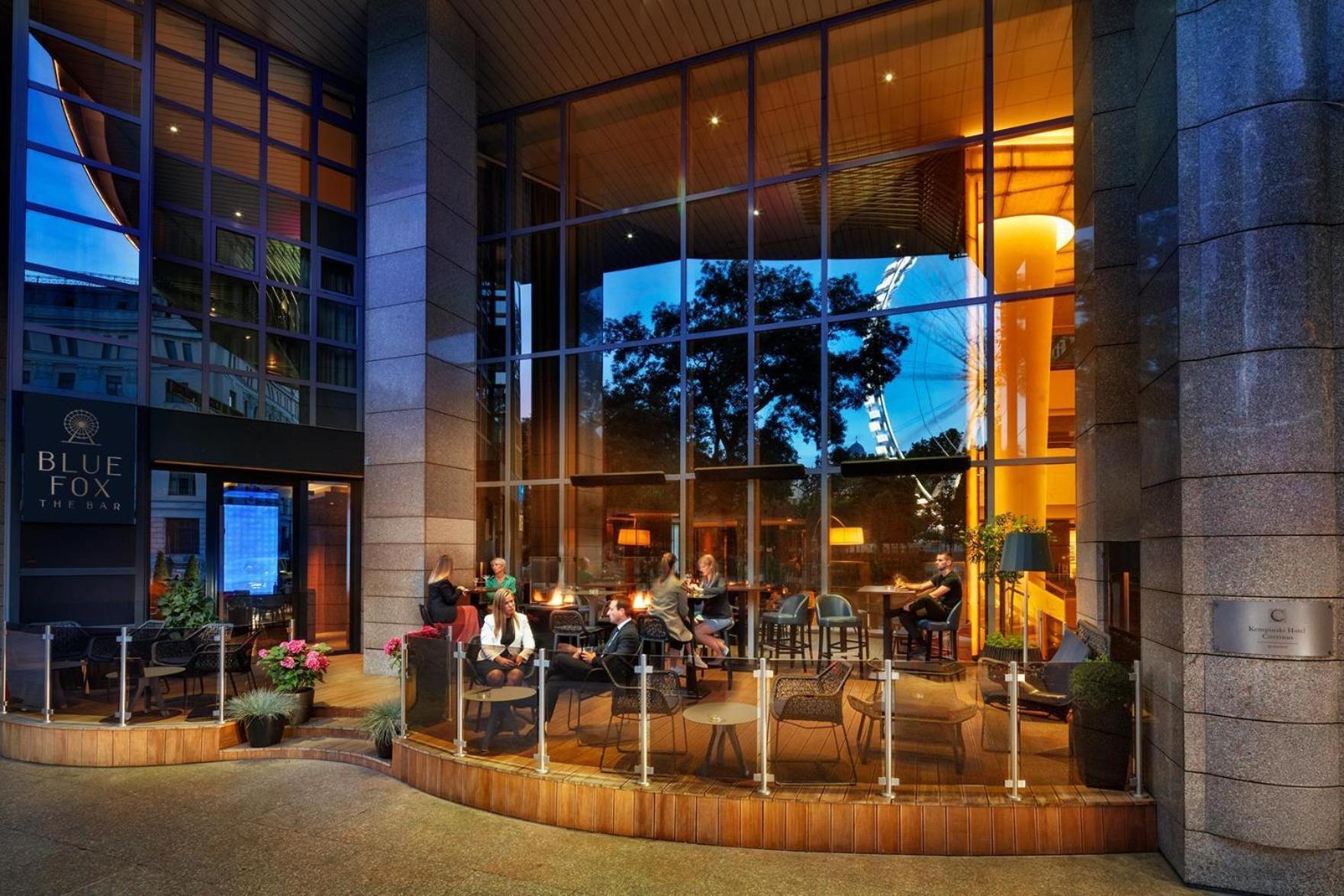 Hotel Kempinski Corvinus 5*