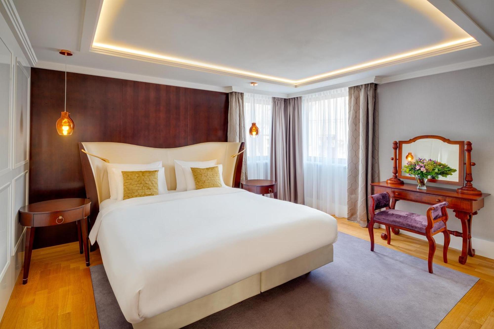 Kempinski Corvinus Отель Будапешт
