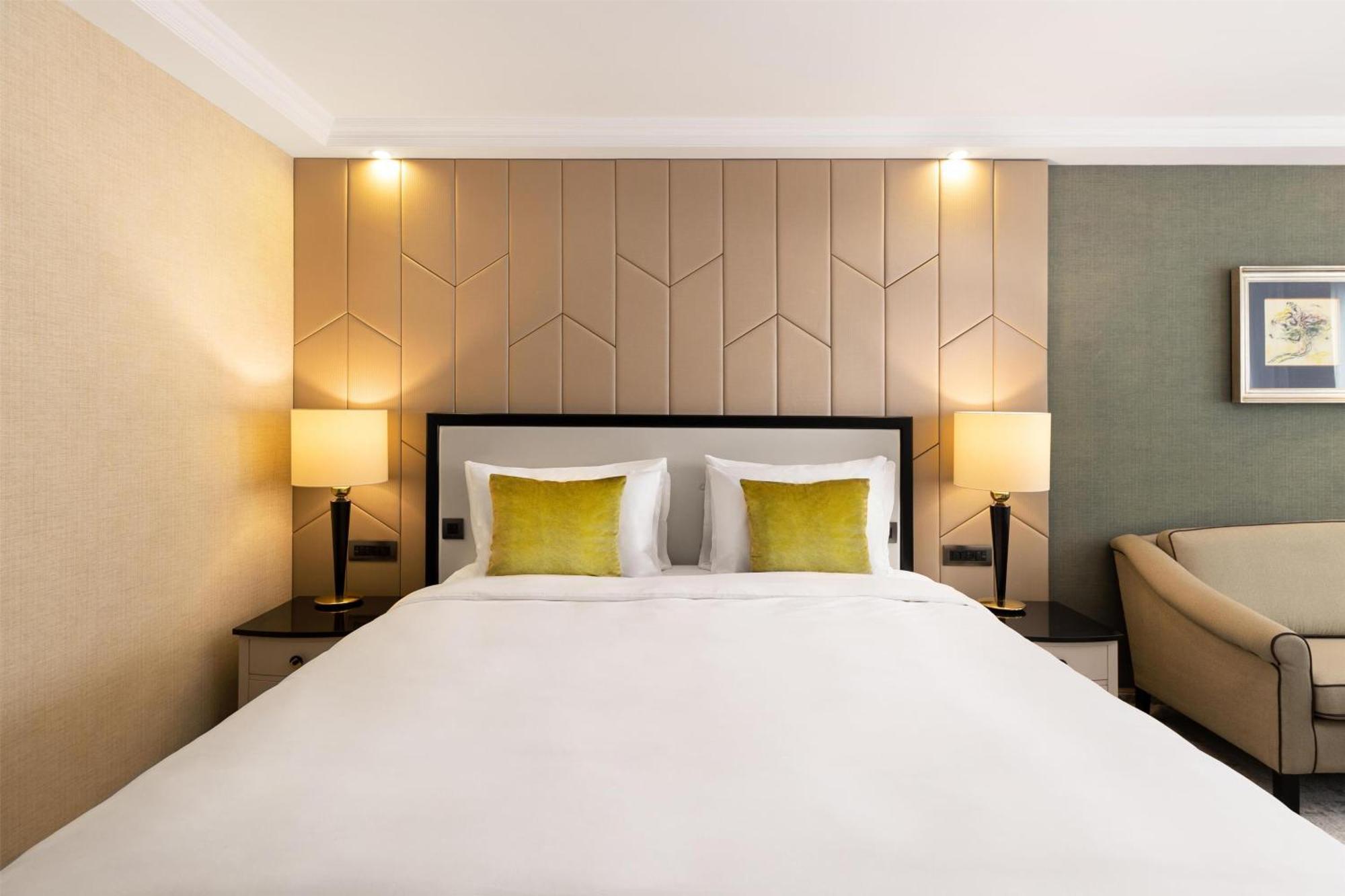 Отель Kempinski Corvinus Будапешт
